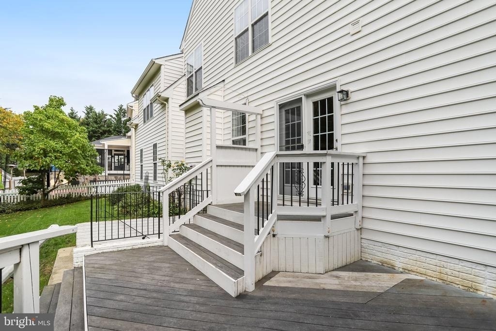 20391 Tilberg Street - Photo 67