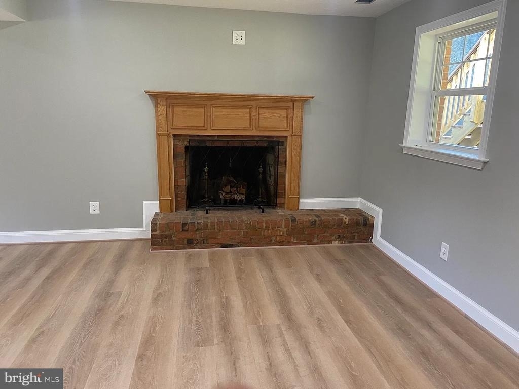 2300 Division Avenue - Photo 22