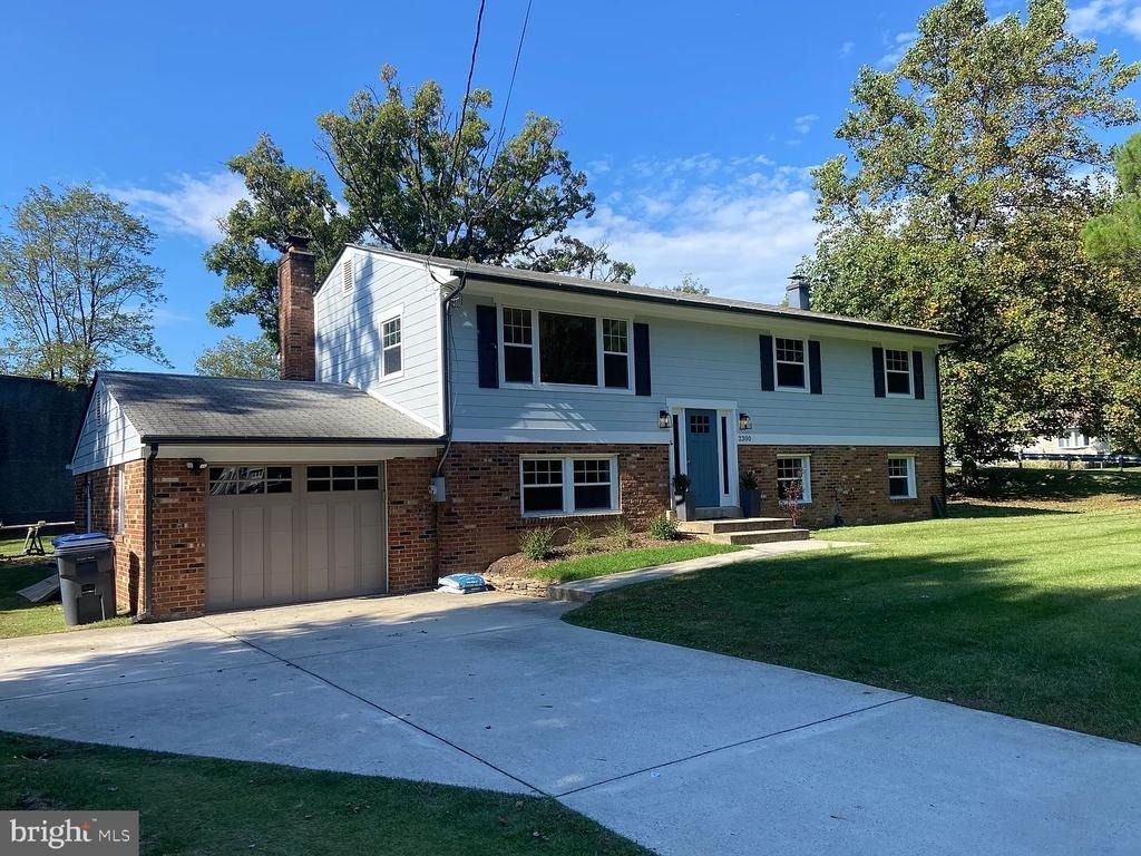 2300 Division Avenue - Photo 28