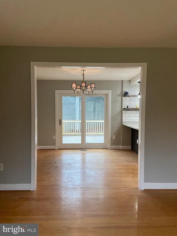 2300 Division Avenue - Photo 13