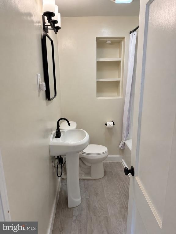 6813 Smithway Drive - Photo 11