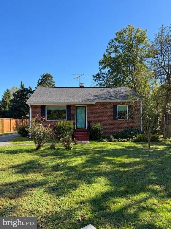 6813 Smithway Drive - Photo 1