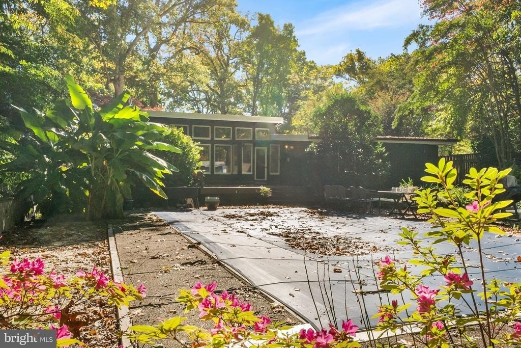 3320 Grass Hill Terrace - Photo 36