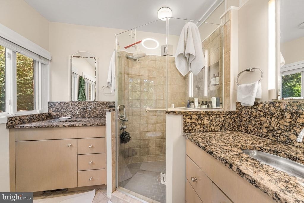 3320 Grass Hill Terrace - Photo 15