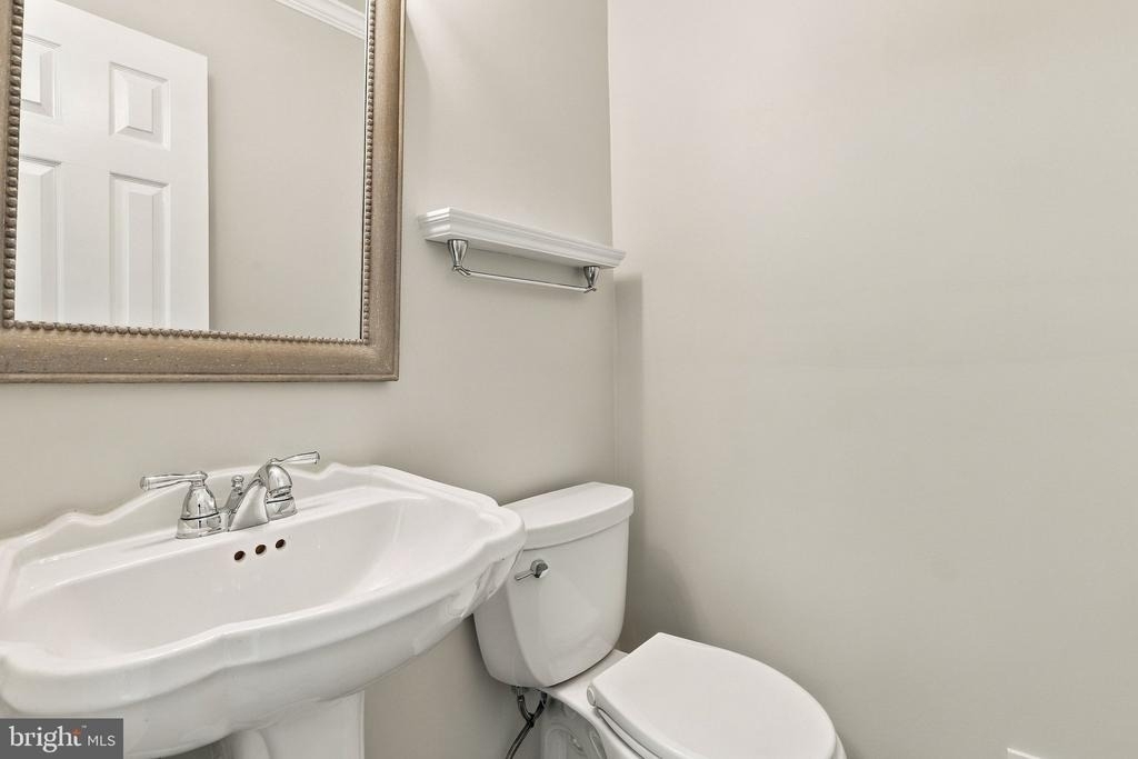 8614 Vernon Avenue - Photo 22
