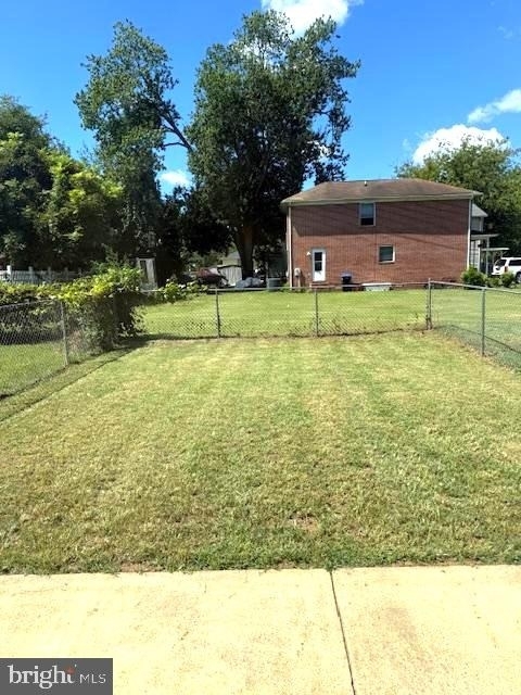 1005 Myrick Street - Photo 13