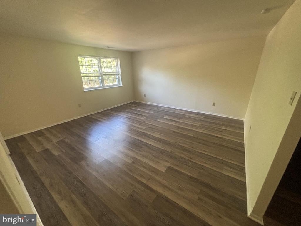 10 Cavendish Drive - Photo 1