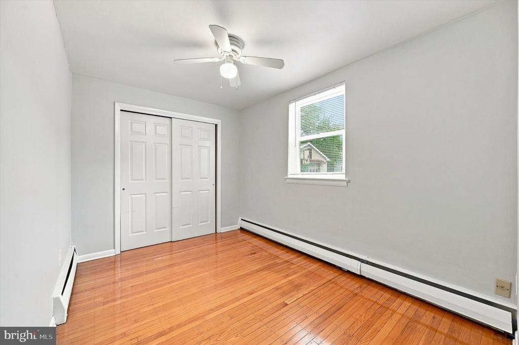 7815 Queen - Photo 14