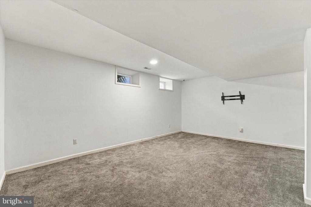 417 Winding Stream Road - Photo 27