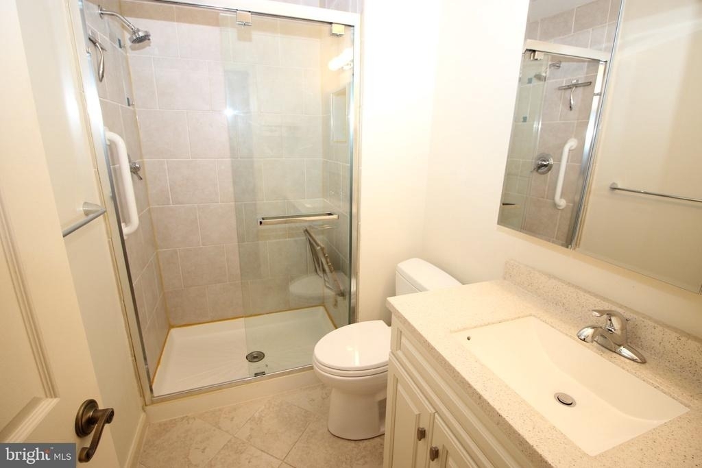6012 Beacon Hill Drive - Photo 13