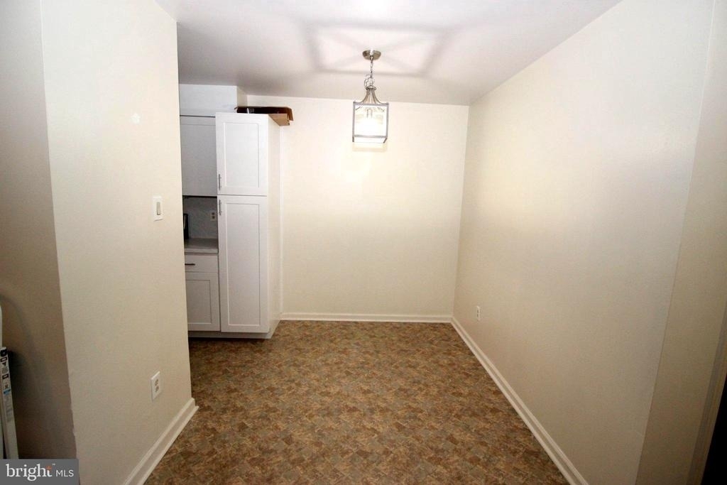 6012 Beacon Hill Drive - Photo 7