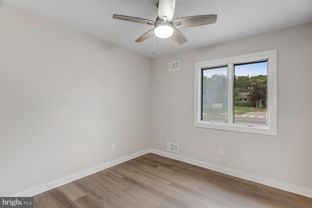 56 Georgetown Boulevard - Photo 25