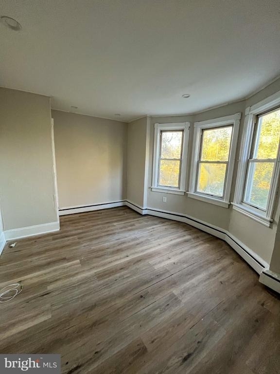 345 Garfield Avenue - Photo 1