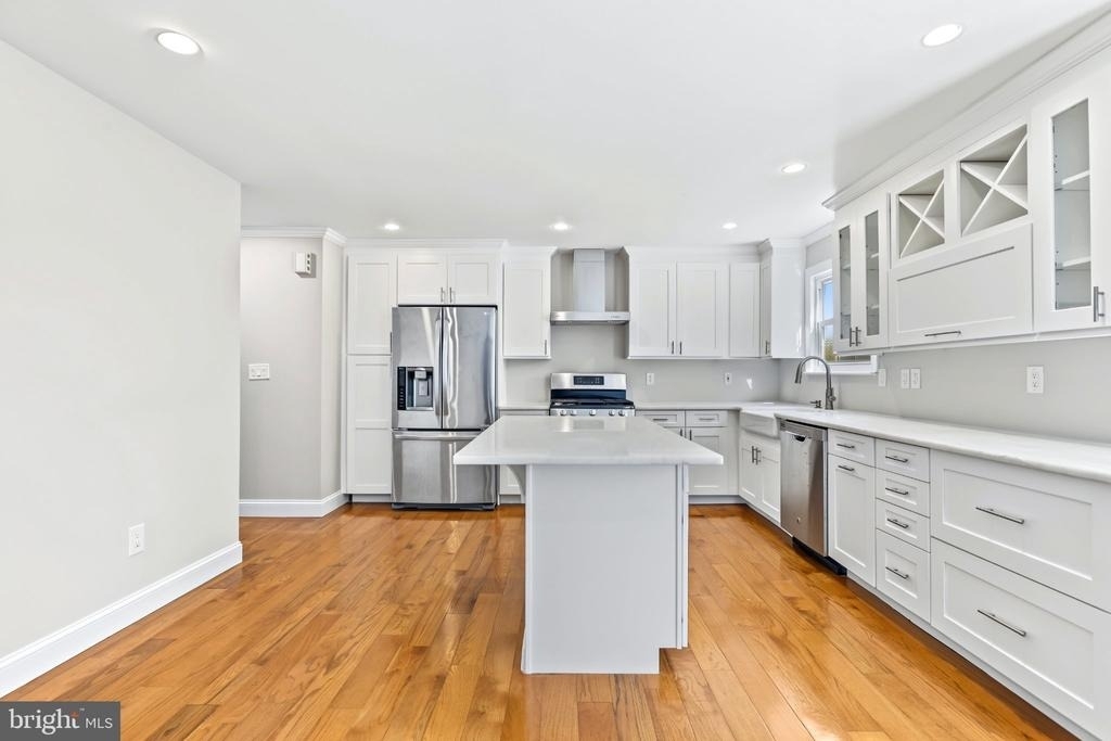 30 Trafalgar Court - Photo 15
