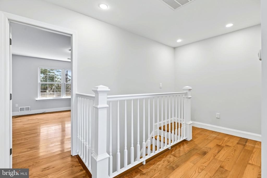 30 Trafalgar Court - Photo 26