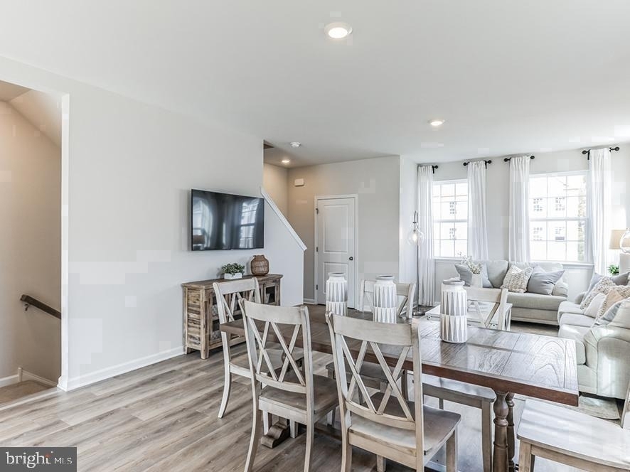 262 Macoun Way - Photo 2