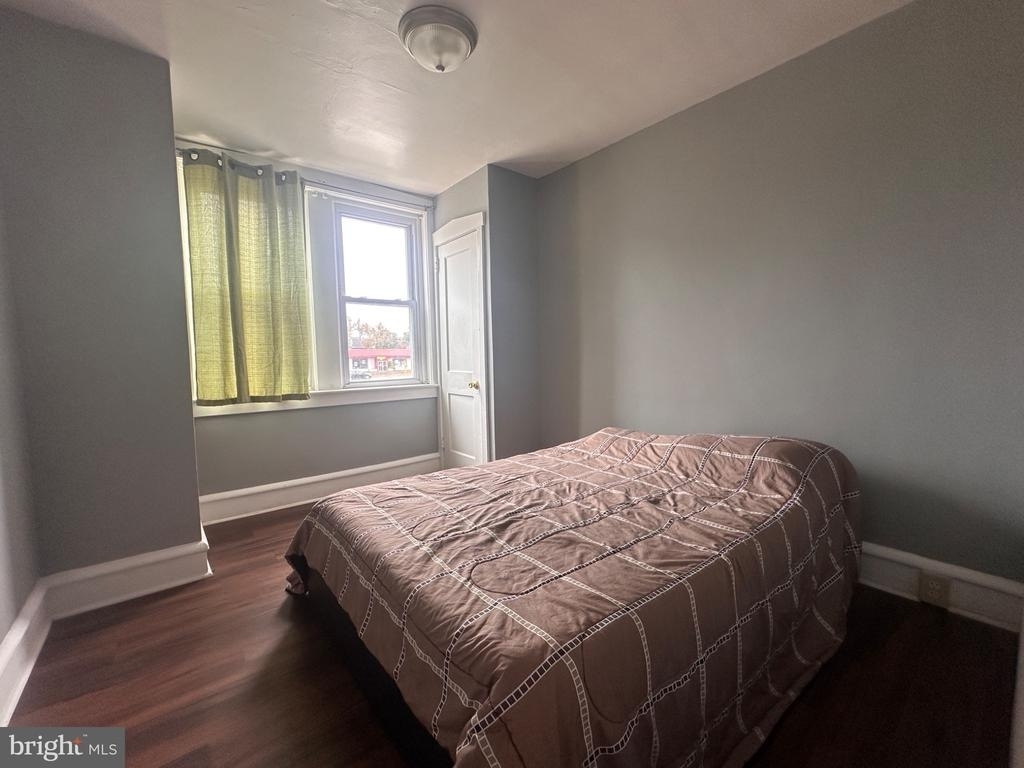 4612 Woodland Avenue - Photo 10