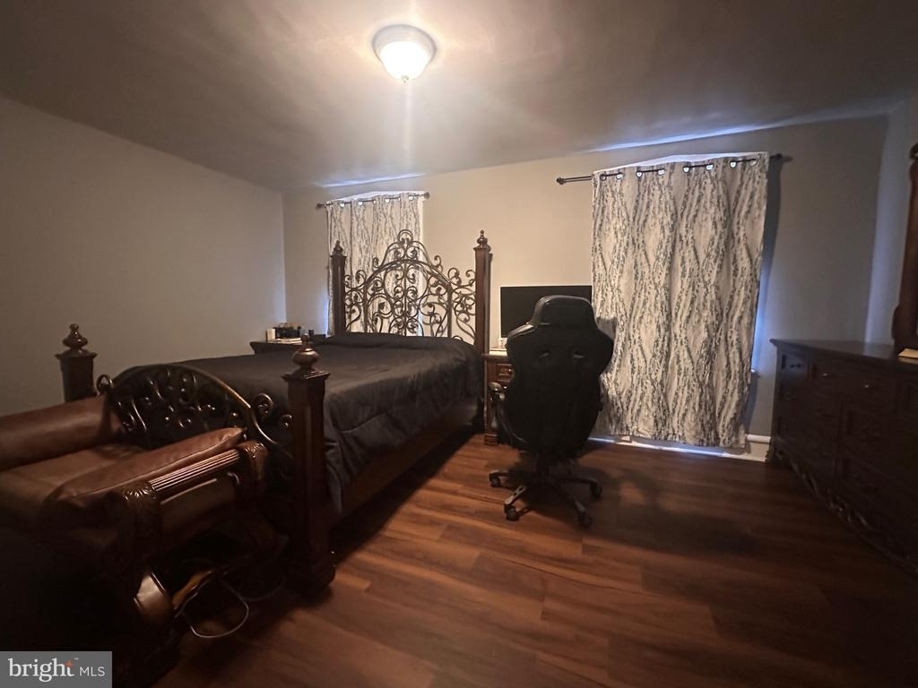 4612 Woodland Avenue - Photo 8