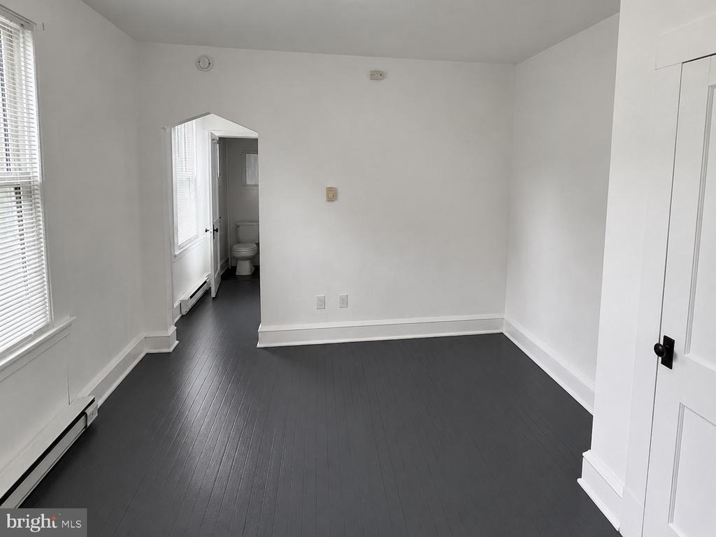 2503 46th Street - Photo 6