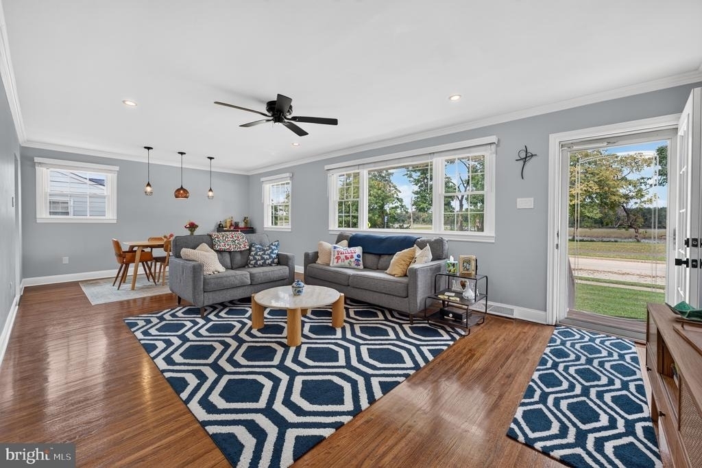 532 River Drive - Photo 2