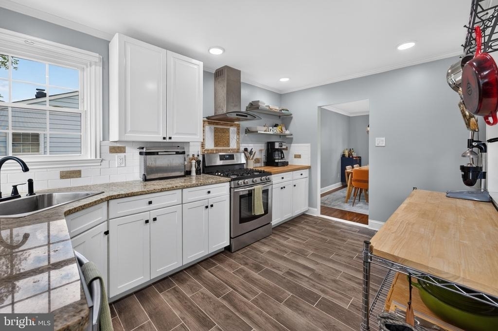 532 River Drive - Photo 10