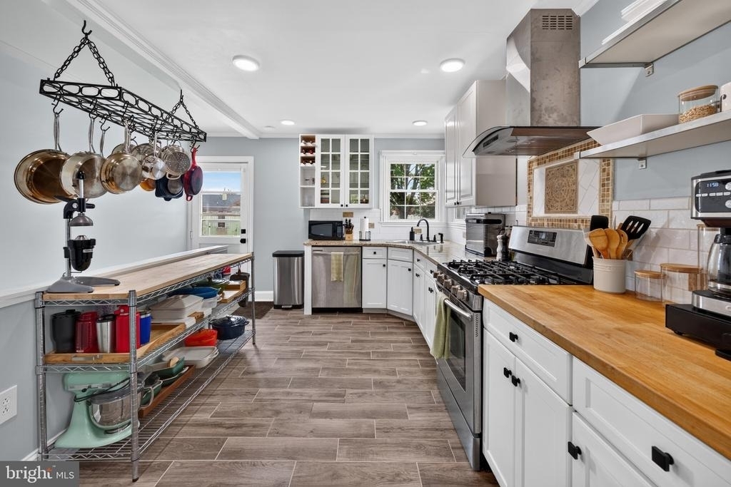 532 River Drive - Photo 8