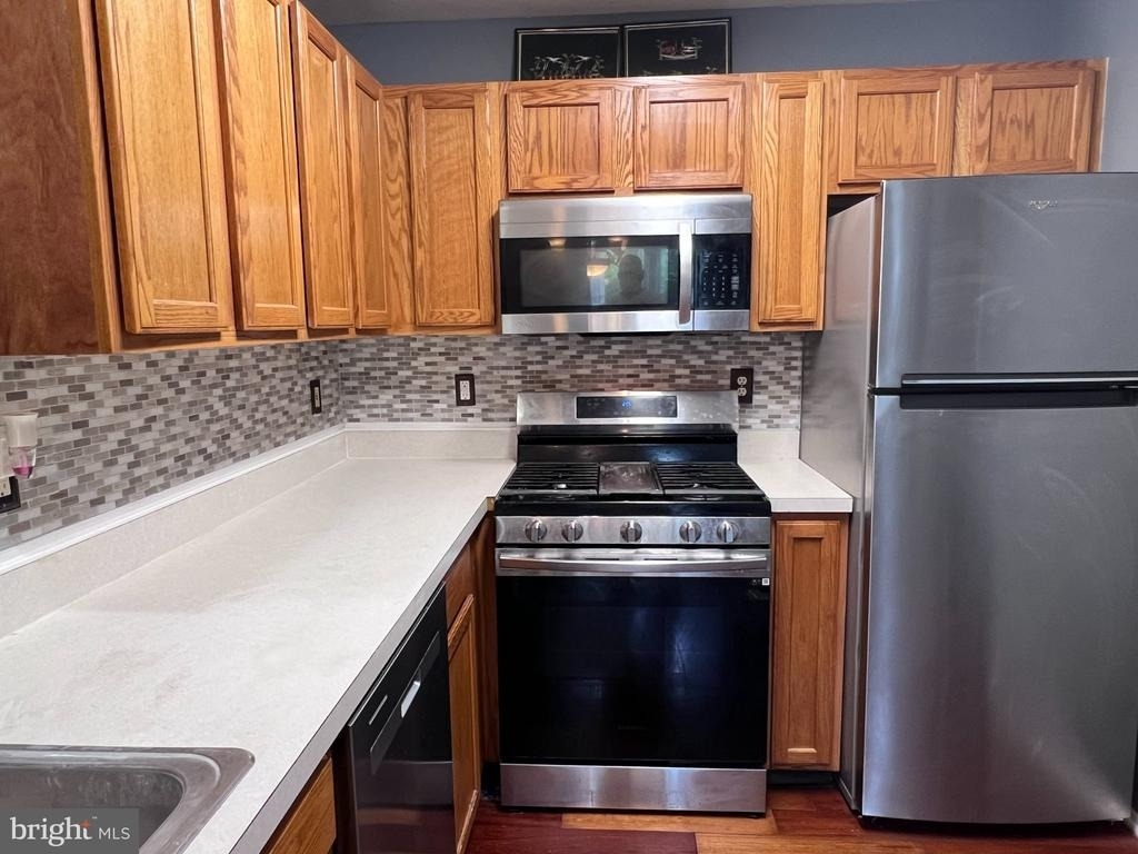 1507 Squirrel Road - Photo 4