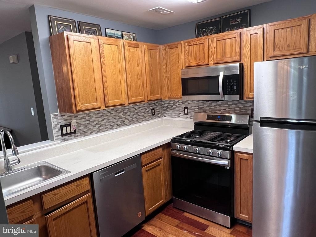 1507 Squirrel Road - Photo 5