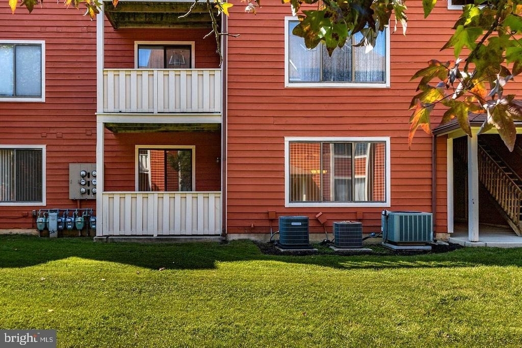 2408 Durham Court - Photo 9