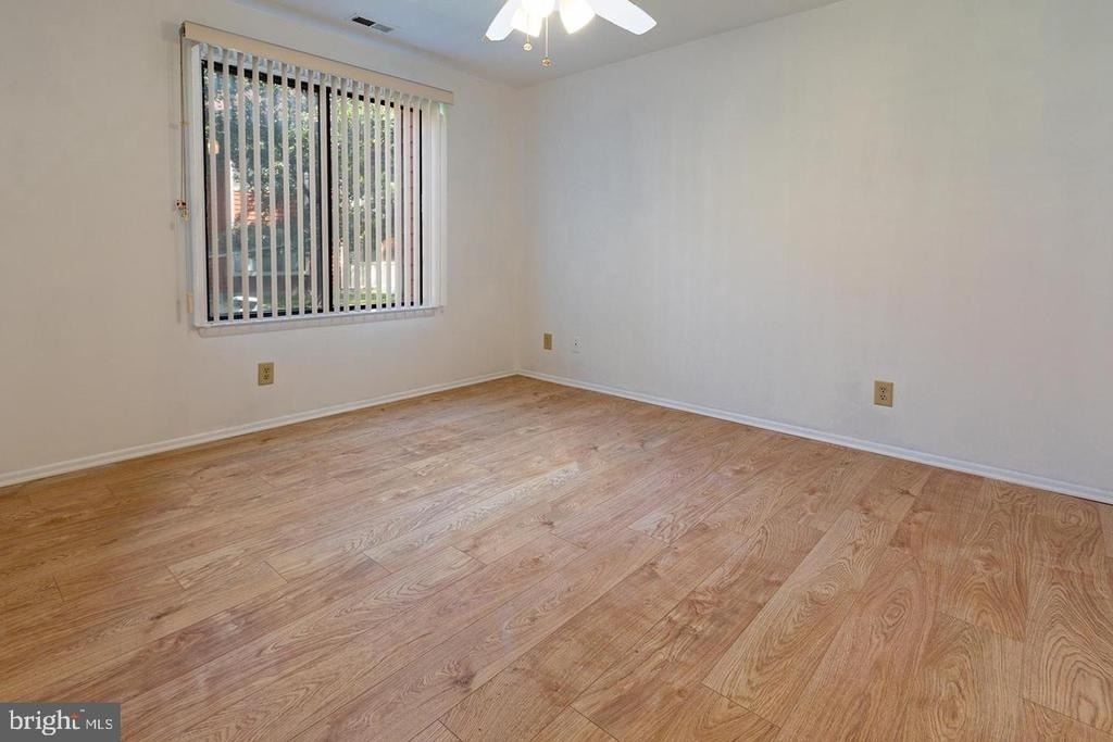 2408 Durham Court - Photo 3