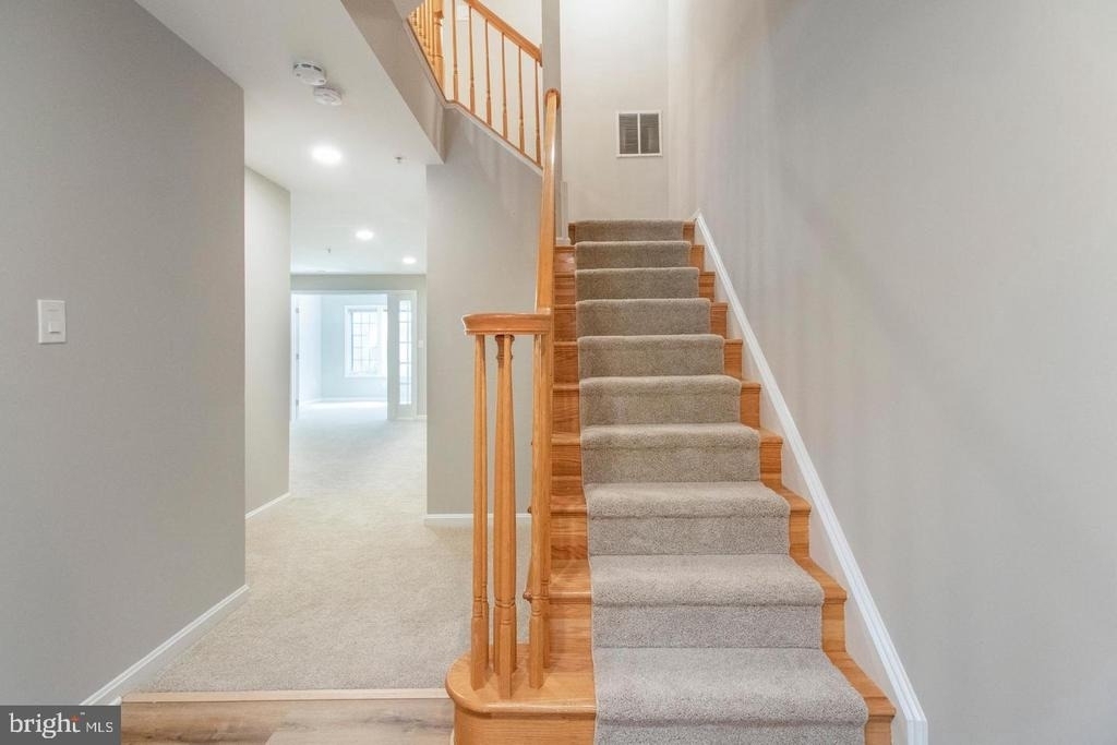 548 Winding Rose Drive - Photo 4