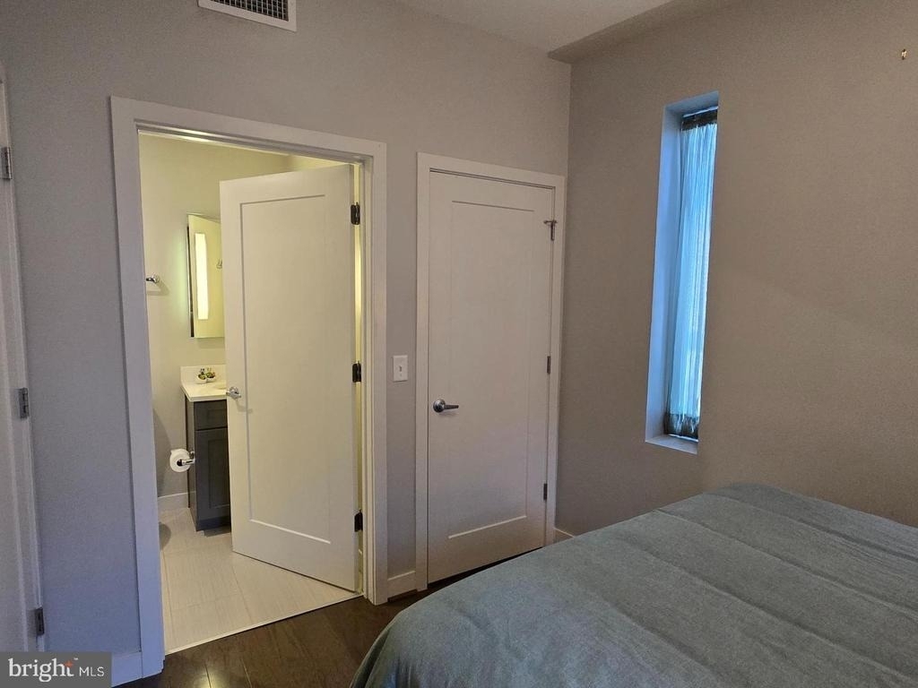 1320 Fenwick Lane - Photo 13