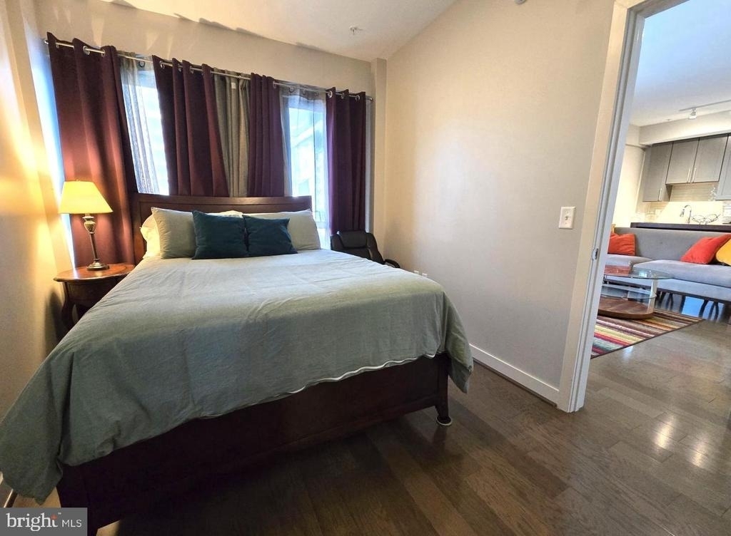 1320 Fenwick Lane - Photo 17