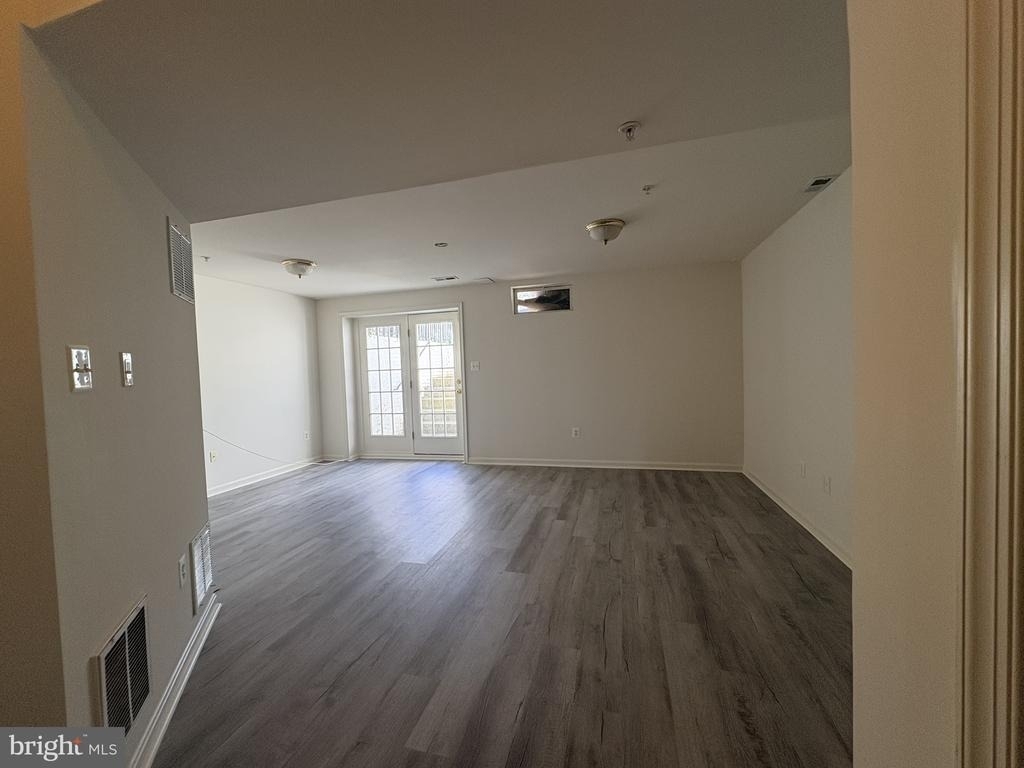 5809 Mercantile Drive W - Photo 3