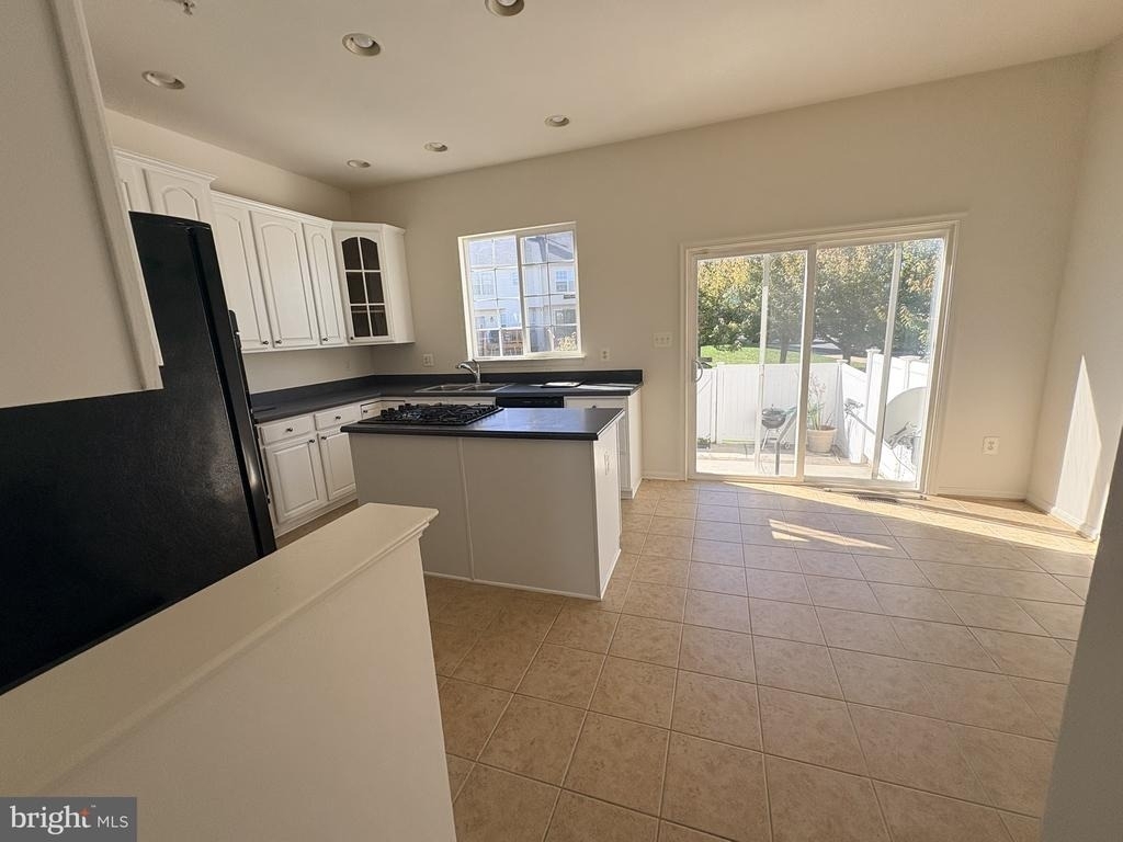 5809 Mercantile Drive W - Photo 7