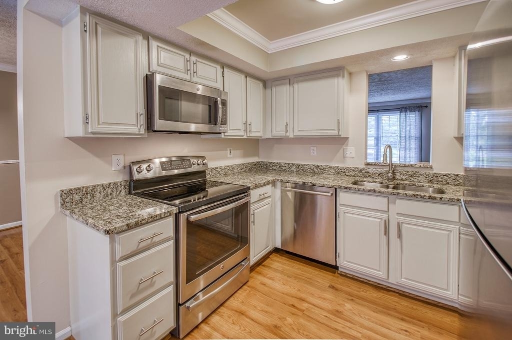 6449 Tarrington Court - Photo 8