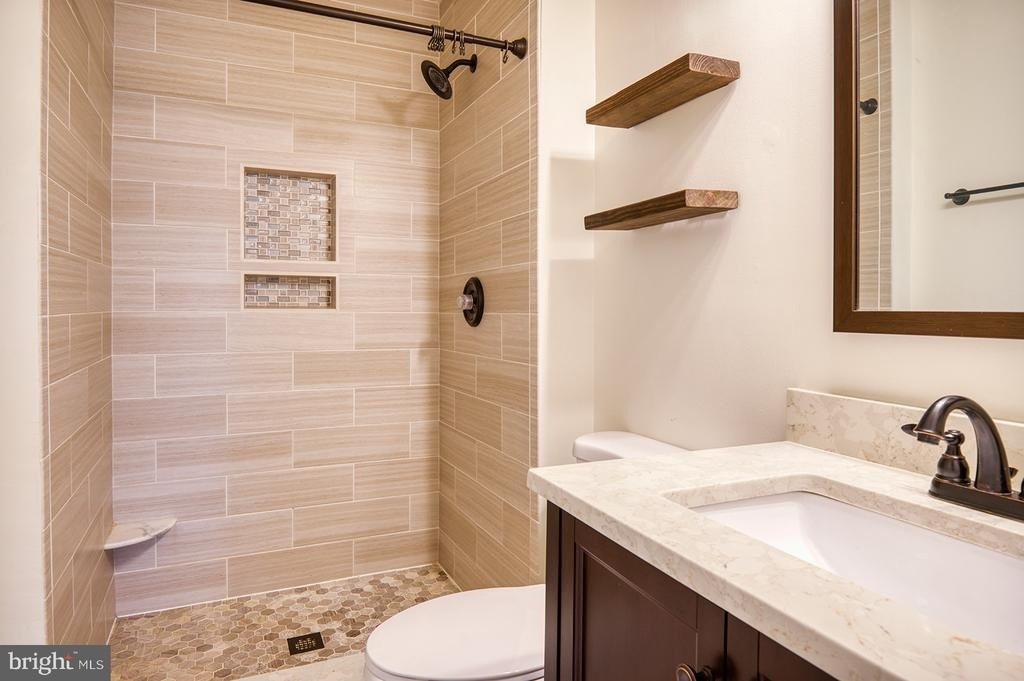 6449 Tarrington Court - Photo 14
