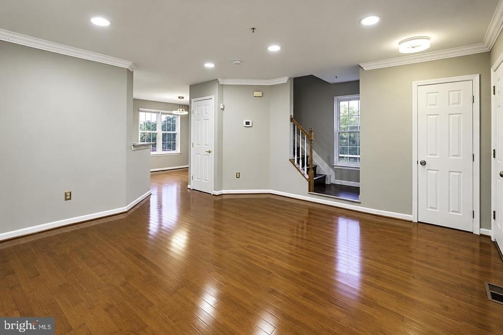 9614 Button Buck Circle - Photo 6