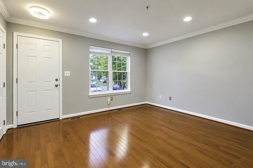 9614 Button Buck Circle - Photo 7