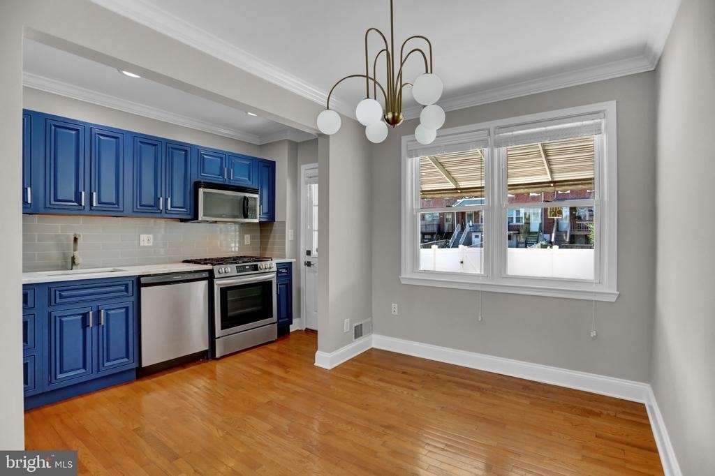 406 Kane Street - Photo 3