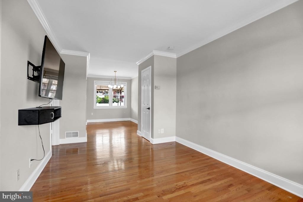 406 Kane Street - Photo 11