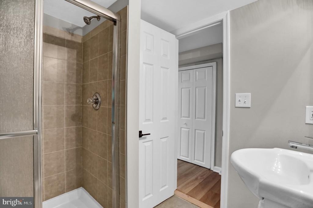 406 Kane Street - Photo 16