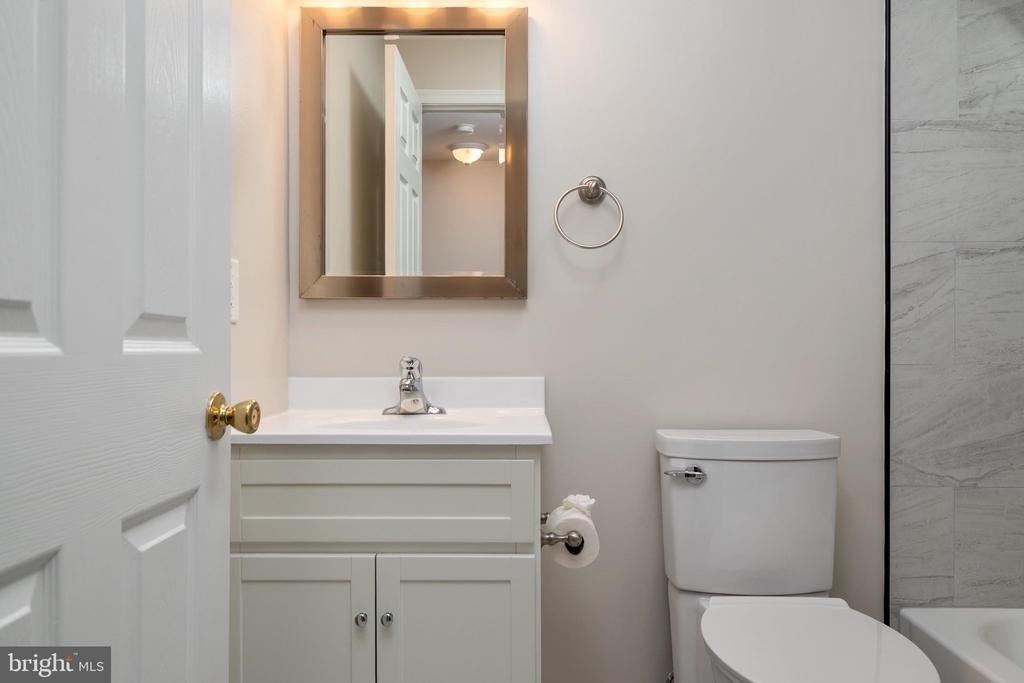 42 Pinkney Street - Photo 18