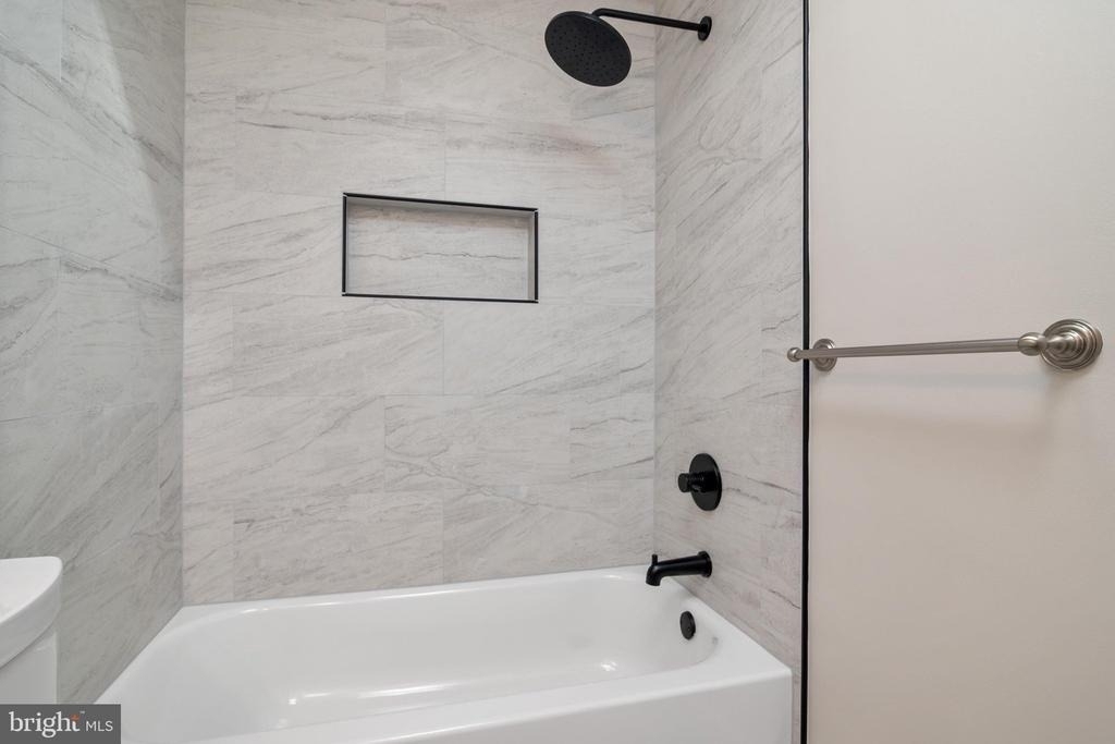 42 Pinkney Street - Photo 19