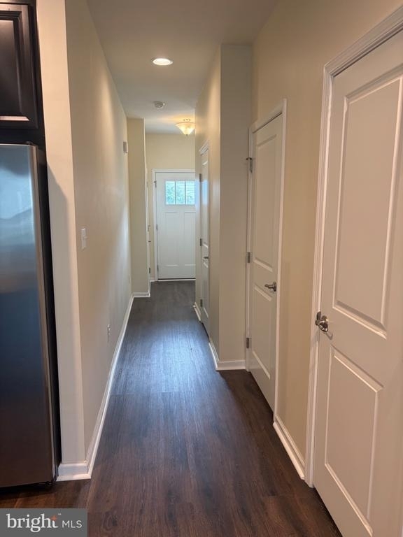 433 Goodwick Drive - Photo 2