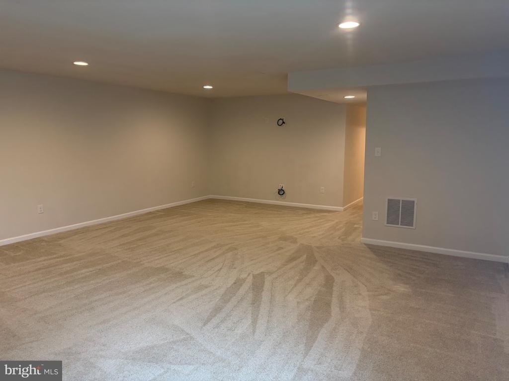 433 Goodwick Drive - Photo 12