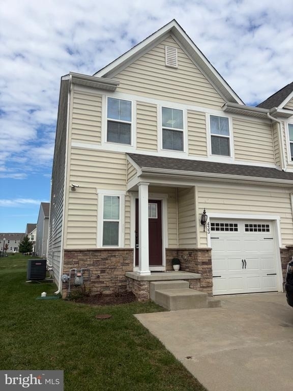 433 Goodwick Drive - Photo 0