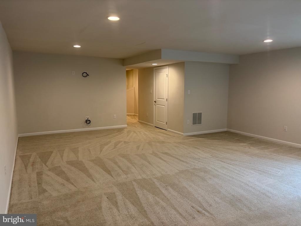 433 Goodwick Drive - Photo 13