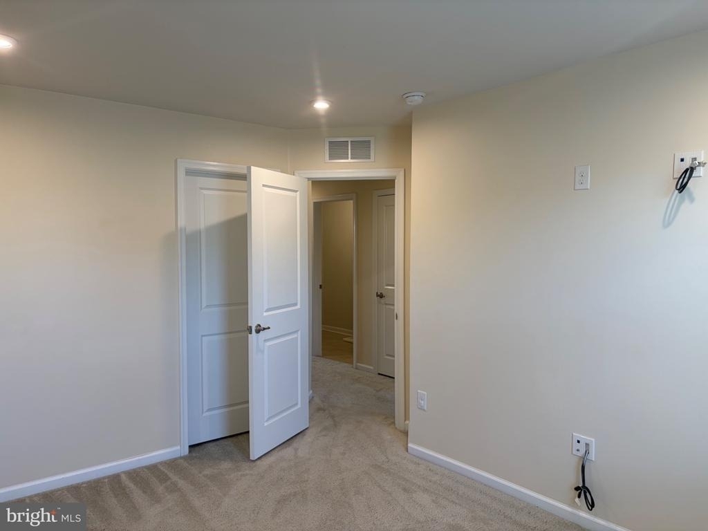433 Goodwick Drive - Photo 27