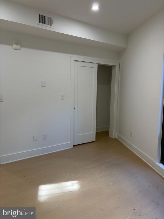 1850 Capitol Avenue Ne - Photo 10
